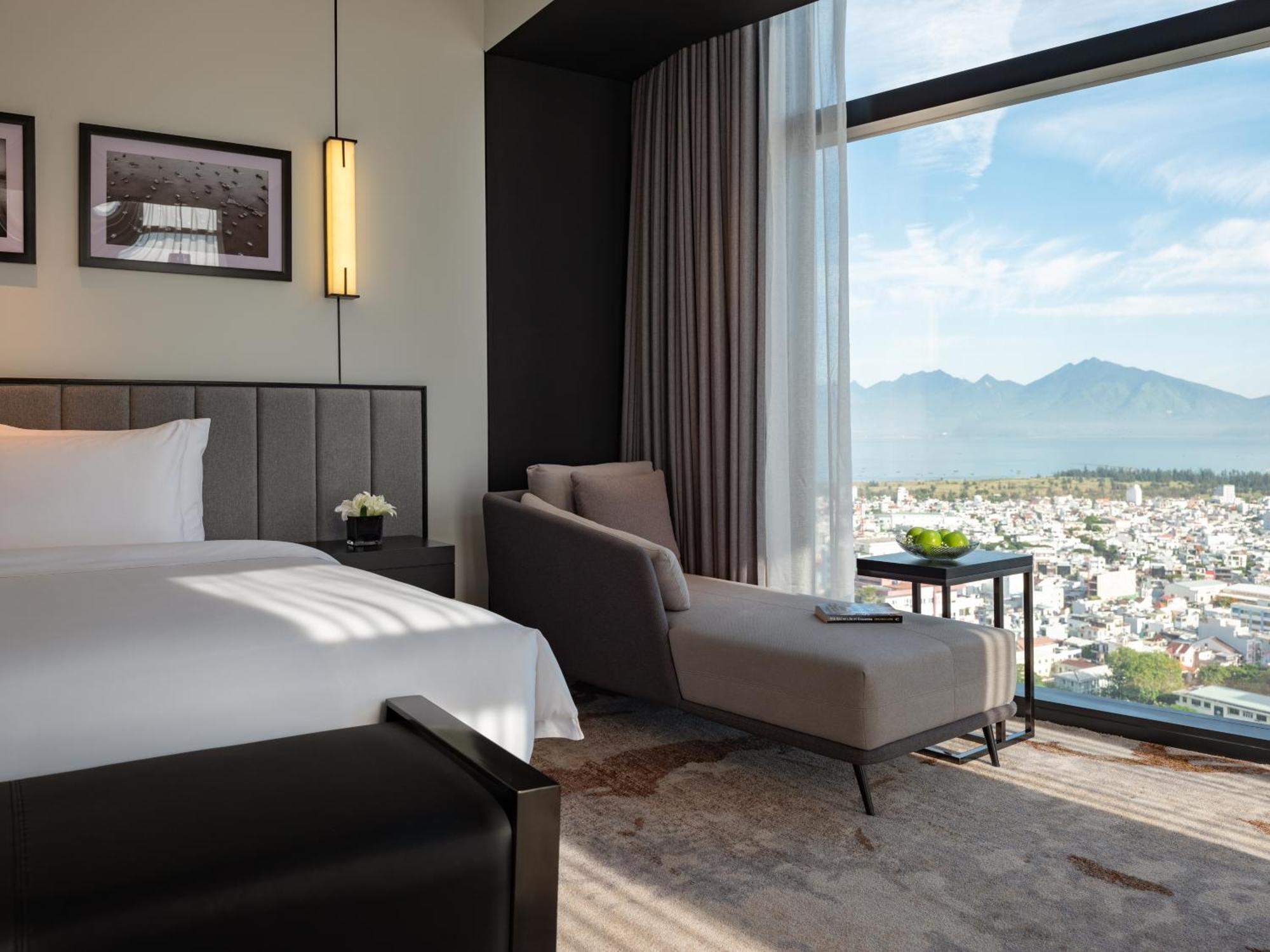 Crowne Plaza Danang City Centre By Ihg Exterior foto